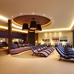 מלון Western Premier Park &