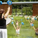 מלון Western Premier Park & 4*