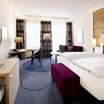 Western Premier Park & 4*