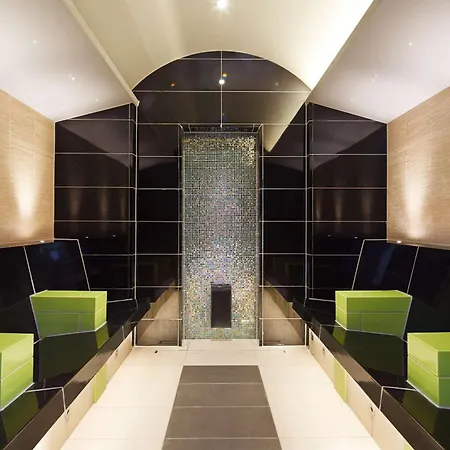 Hotel Western Premier Park & 4*
