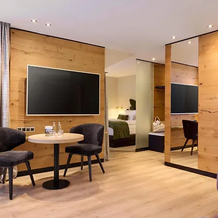 Western Premier Park & Отель Бад-Липпшпринге