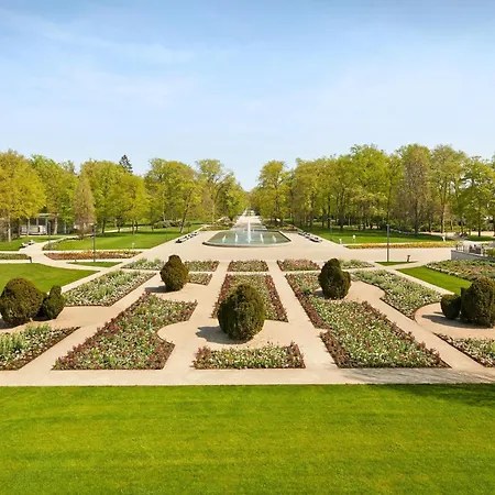 Hotel Western Premier Park &