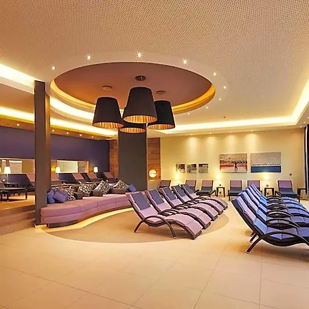 Western Premier Park & Отель 4*