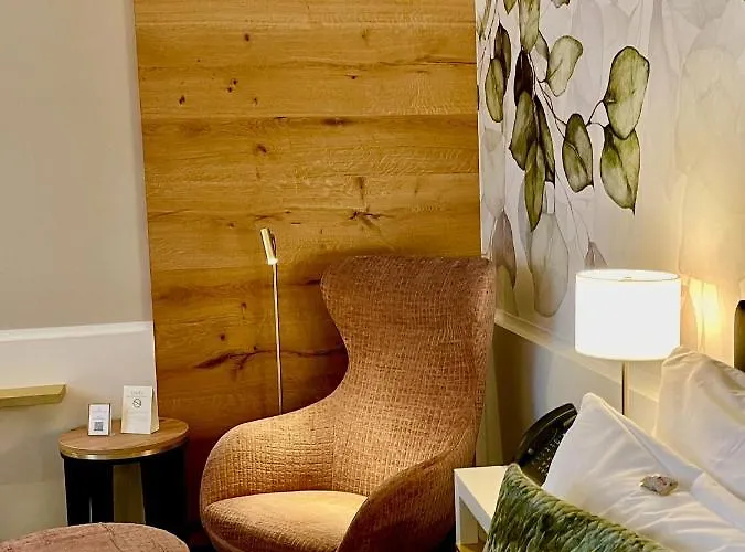 Hotel Western Premier Park & 4*