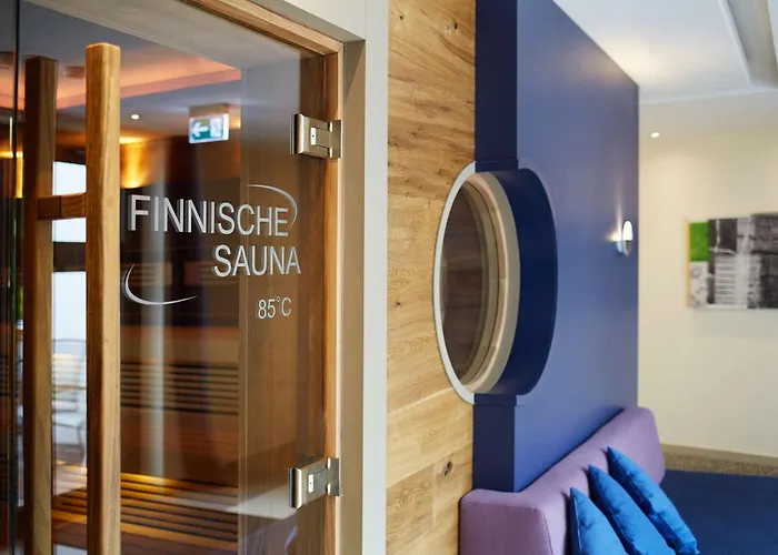 Western Premier Park & Hotel