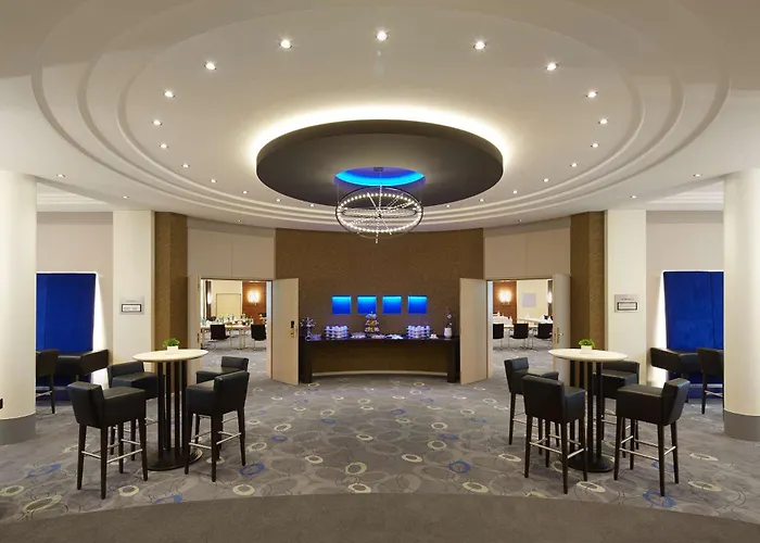 Western Premier Park & Hotel