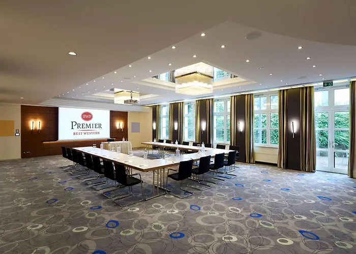 Western Premier Park Hotel&spa 4*